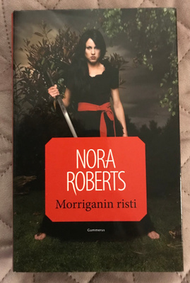 Nora Roberts: Morriganin risti (trilogian 1. osa)