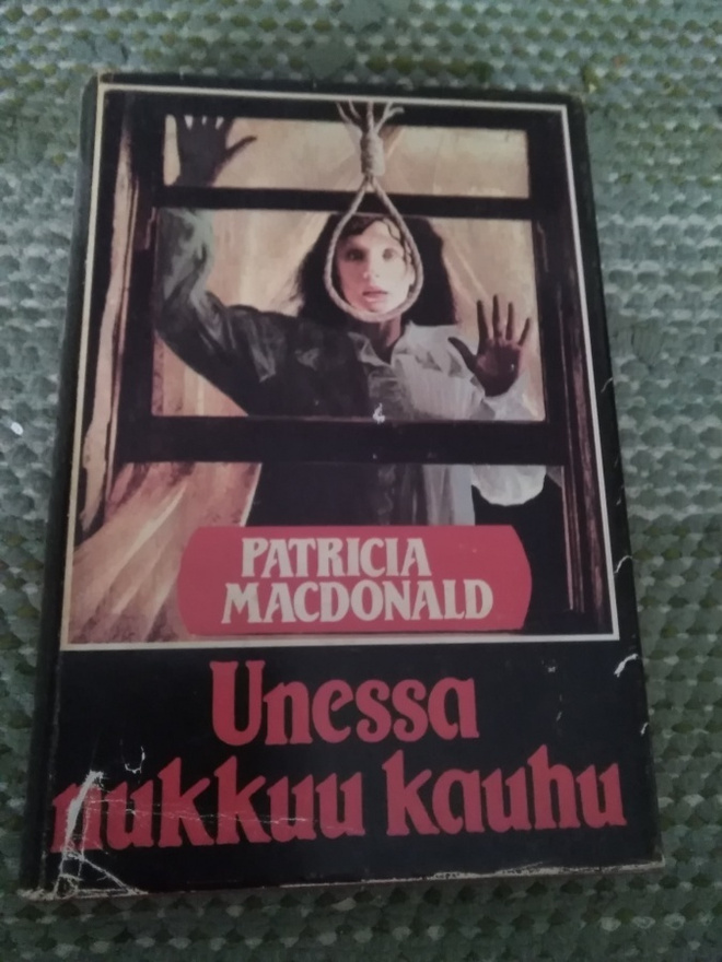 Patricia MacDonald: Unessa nukkuu kauhu