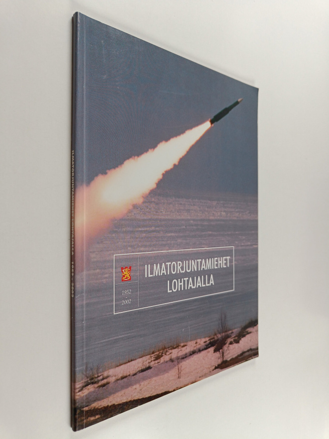Ilmatorjuntamiehet Lohtajalla 1952-2002