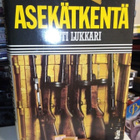 Lukkari :  Asekätkentä ( SIS POSTIKULU ( - pikkukuva 1