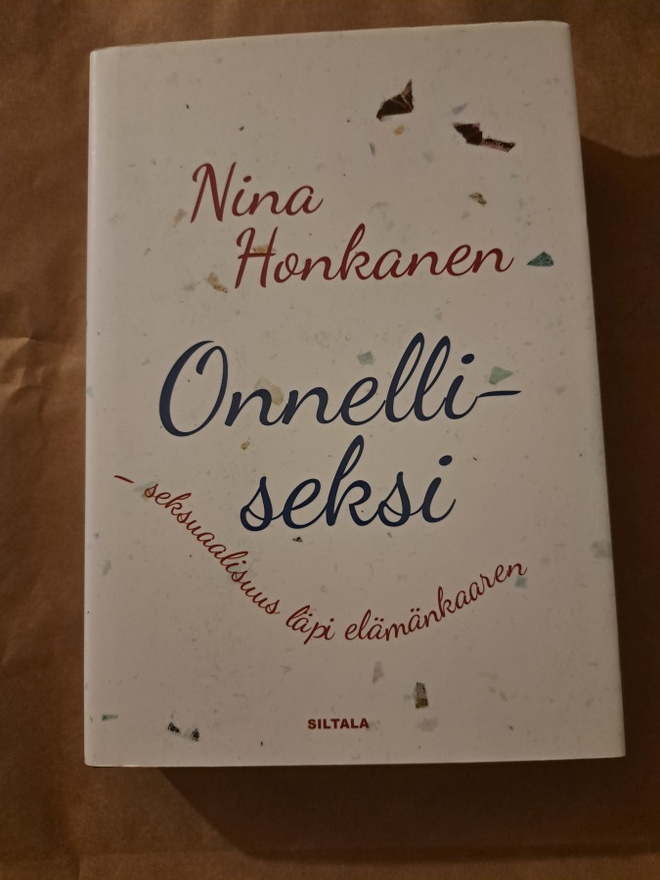 Onnelliseksi seksuaalisuus läpi elämänkaaren
