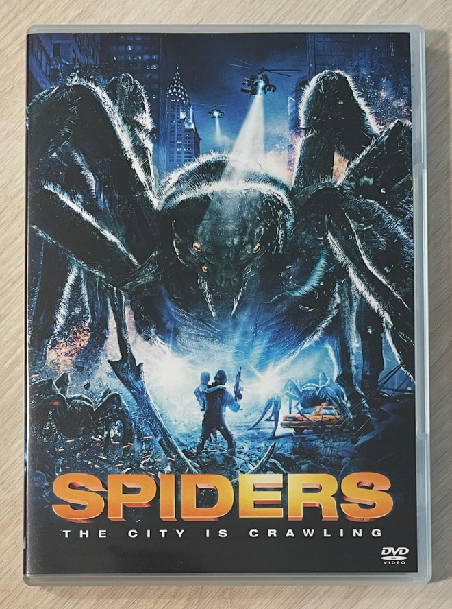 Spiders (2013)