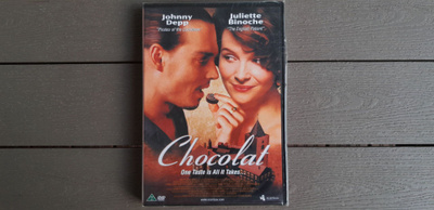 DVD: Chocolat (Johnny Depp, Juliette Binoche 2000) UUSI