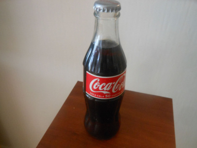 Coca Cola 50vuotta, avaamaton retro pullo