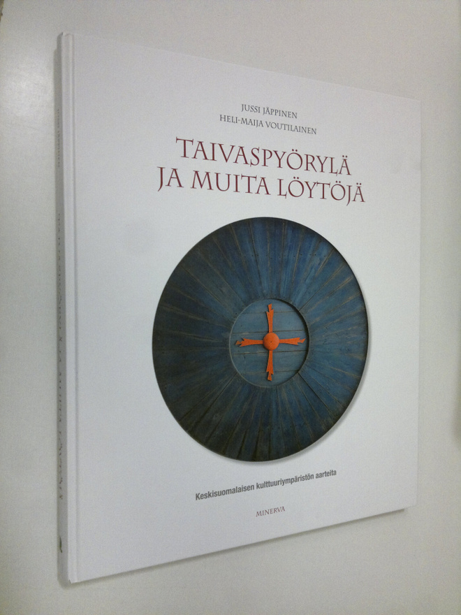 Jussi Jäppinen : Taivaspyörylä ja muita löytöjä : Keskisu...