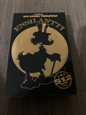 Aku Ankan taskukirja: ENSILANTTI