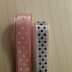 Monta eriväristä polka dot satiininauha 200cm - pikkukuva 4