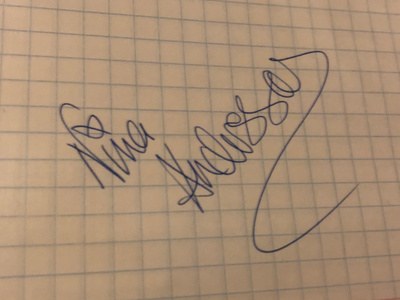 Nina Andersson nimikirjoitus paperilla