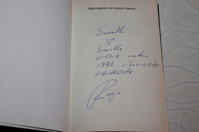 (kirjailijan sign) 1.p. 1998 Reijo Mäki - Marraskuu on