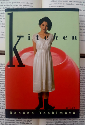 Banana Yoshimoto - Kitchen (sid., suomeksi)