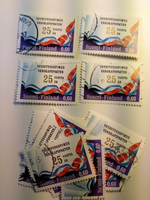 YYA sopimus Suomi-Neuvostoliitto 25 vuotta postimerkki 0,60