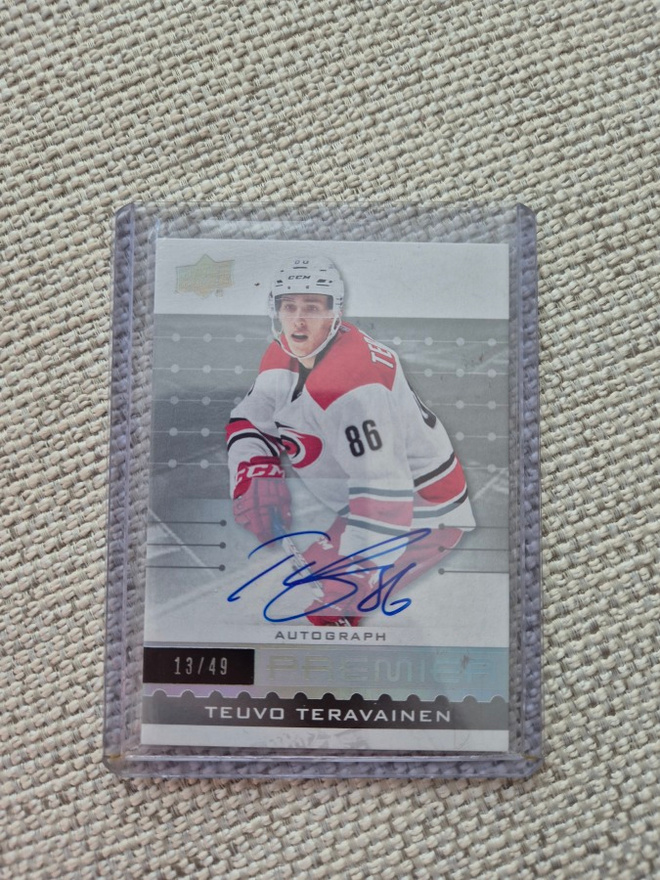 Teuvo Teräväinen UD Premier 2016-17 /49 auto