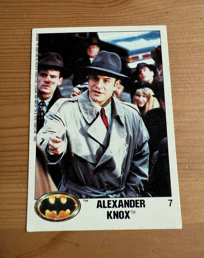 1989 Topps Batman tarra/kortti: Alexander Knox