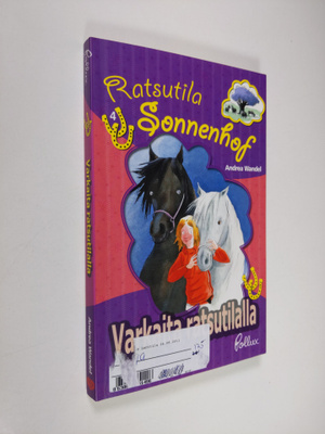 Andrea Wandel : Varkaita ratsutilalla