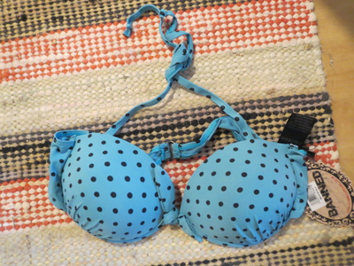 Banned uusi bikini-yläosa, L