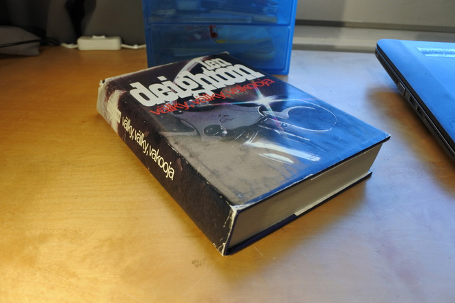 Len Deighton: Välky, välky, vakooja, sidottu, hyvä