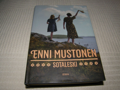 Enni Mustonen Sotaleski -sid
