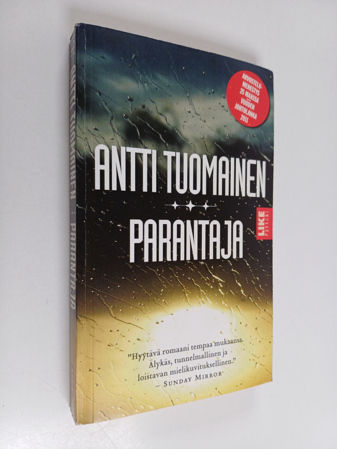 Antti Tuomainen : Parantaja : rikosromaani