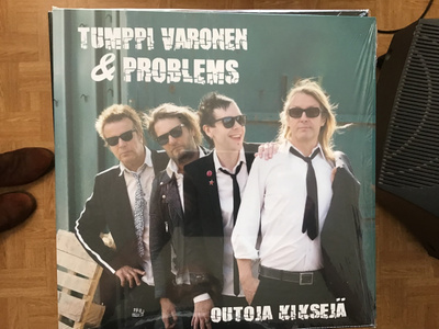 Tumppi Varonen & Problems Outoja kiksejä LP