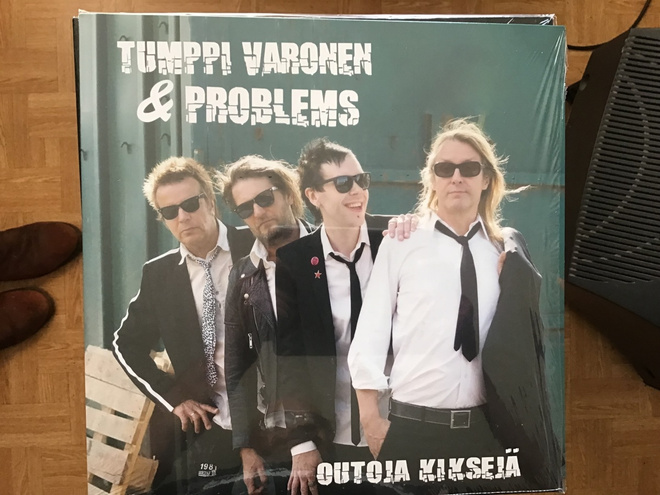 Tumppi Varonen & Problems Outoja kiksejä LP