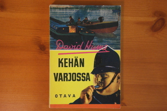 David Hume:Kehän varjossa.4.P.1960.Nid.Hyvä.