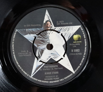 Ringo Starr, George Harrison, Beatlesiin liittyviä 7" kasa