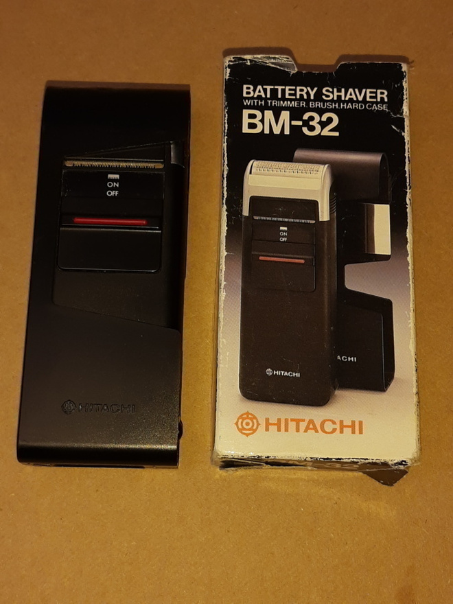 Hitachi BM-32 PARTAKONE Battery shaver keräilyyn