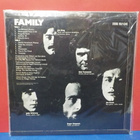 FAMILY - FAMILY ENTERTAIMENT EX-/EX UK -69 LP - pikkukuva 2