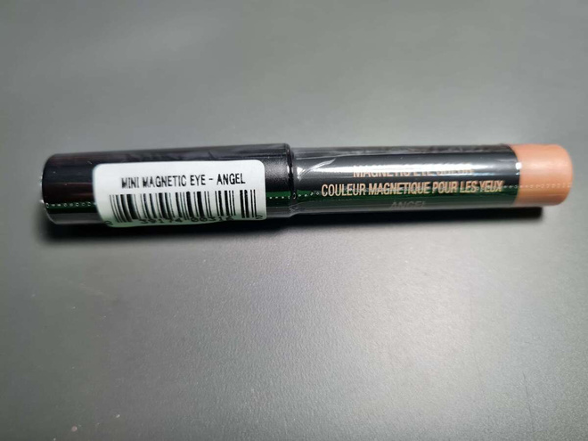 Nudestix Magnetic Eye luomivärikynä Angel