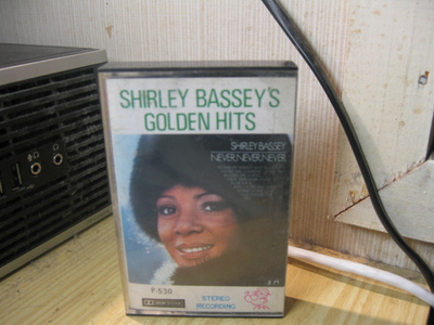 Shirley Bassey c-kasetti