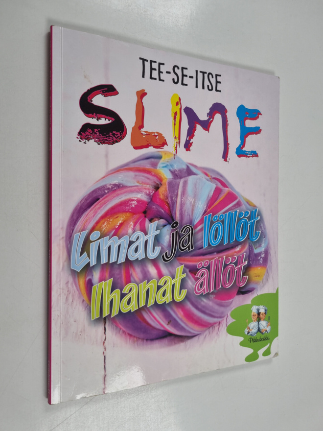 Janessa Ngo : Tee-se-itse slime : limat ja löllöt, ihanat...