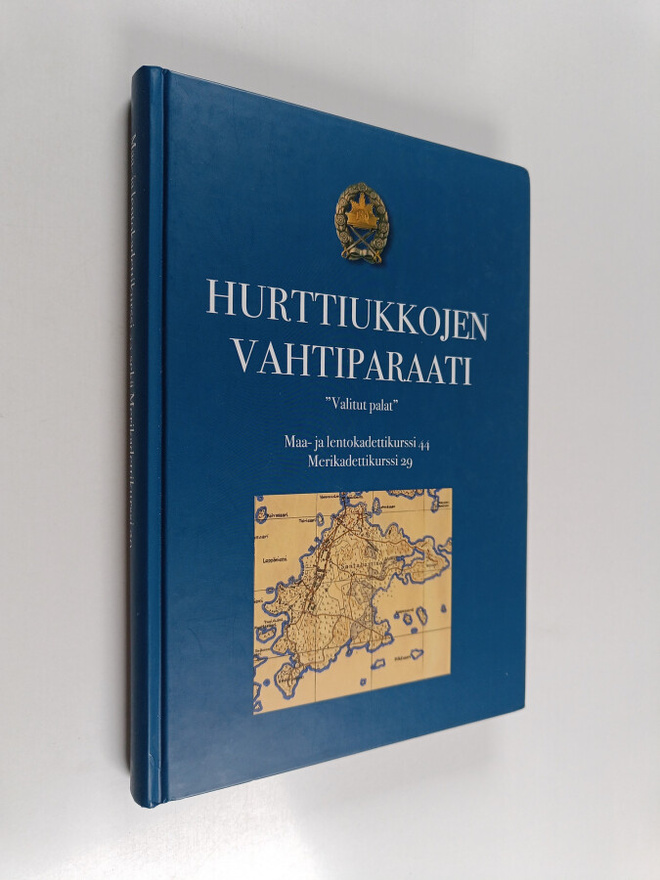Hurttiukkojen vahtiparaati, eli, Maa- ja lentokadettikurs...