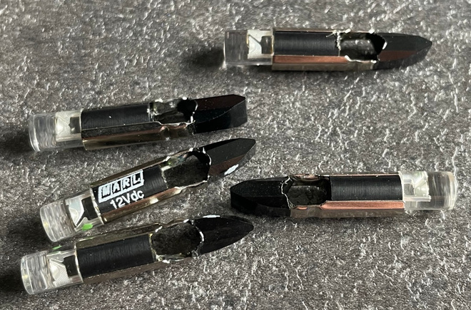 T5.5 kantaisia 12V DC vihreitä LED-polttimoita 5kpl