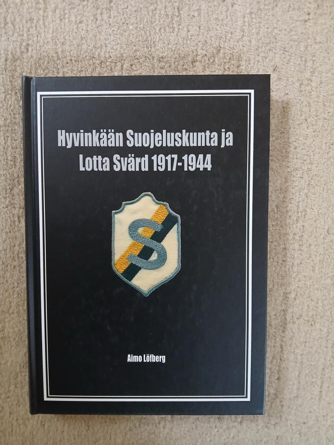 Hyvinkään Suojeluskunta ja Lotta Svärd kirja