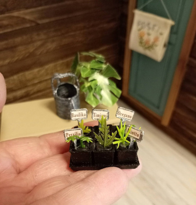 Nukkekoti miniatyyrit yrttilaatikko 1:12