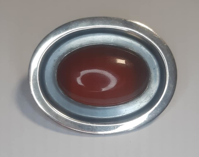 Vintage rintakoru design Kaunis Koru Oy