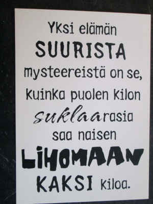 KULKEMATON MUISTA ETTÄ OLET AINUTLAATUINEN..takana AJATELMIA
