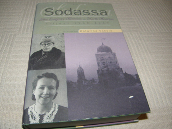 Katariina Eskola (toim.) Sodassa -sid