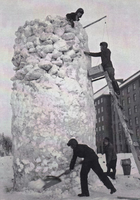 Suuri lumilinna 1920-30-luvulla
