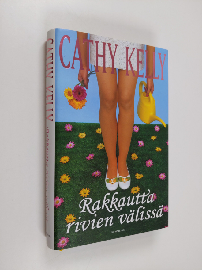 Cathy Kelly : Rakkautta rivien välissä