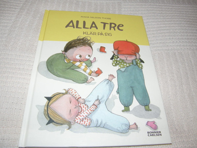 Nilsson Thore Alla tre klär på sig