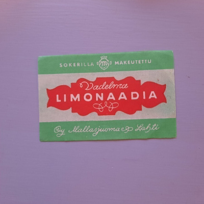 Etiketti limu Mallasjuoma vadelma