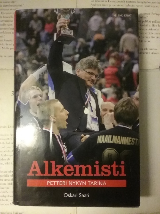 Oskari Saari - Alkemisti: Petteri Nykyn tarina (sid.)