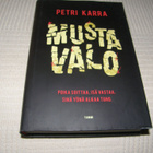 Petri Karra Musta valo -sid - pikkukuva 1