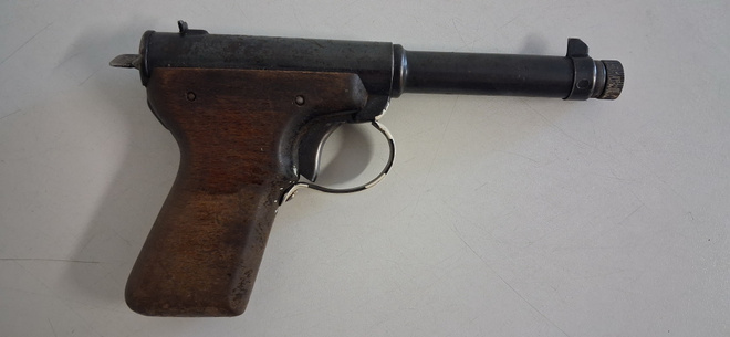 Diana Mod. 2 - ilmapistooli (keräilykohde)
