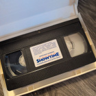 Huuto Pimeydestä vuokra VHS - pikkukuva 3