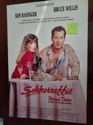 4 Elokuvajulistetta Bruce Willis,Betty Midler,Robert Altman