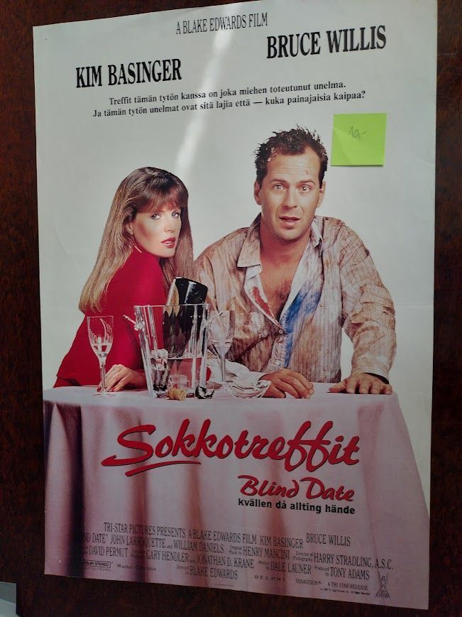 4 Elokuvajulistetta Bruce Willis,Betty Midler,Robert Altman