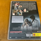 Pieni tyttö joka asuu kujan päässä (dvd) - pikkukuva 2