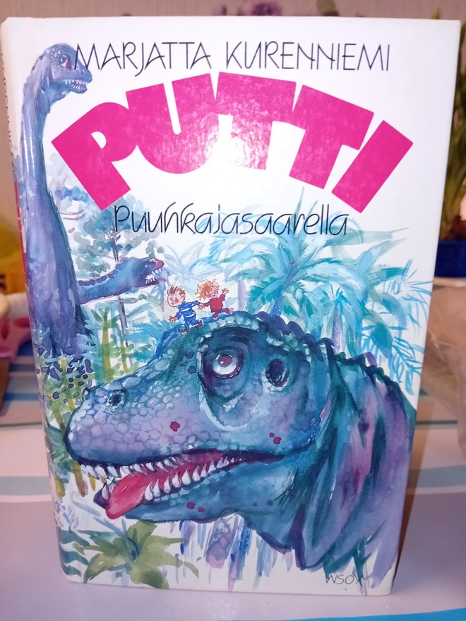 Kurenniemi : Putti Puuhkajasaarella ( SIS POSTIKULU  )